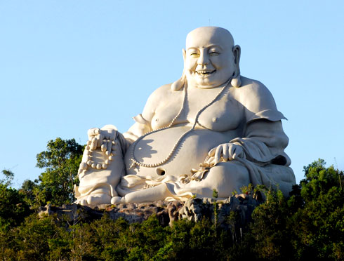 Asia’s largest Maitreya Buddha statue on mountain peak in Vietnam